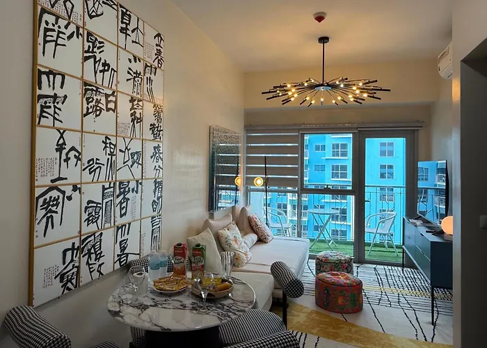 Homemadeluxury 1br Seaview Poolview Near Okada Airport 公寓