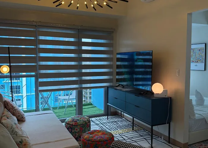 Homemadeluxury 1br Seaview Poolview Near Okada Airport